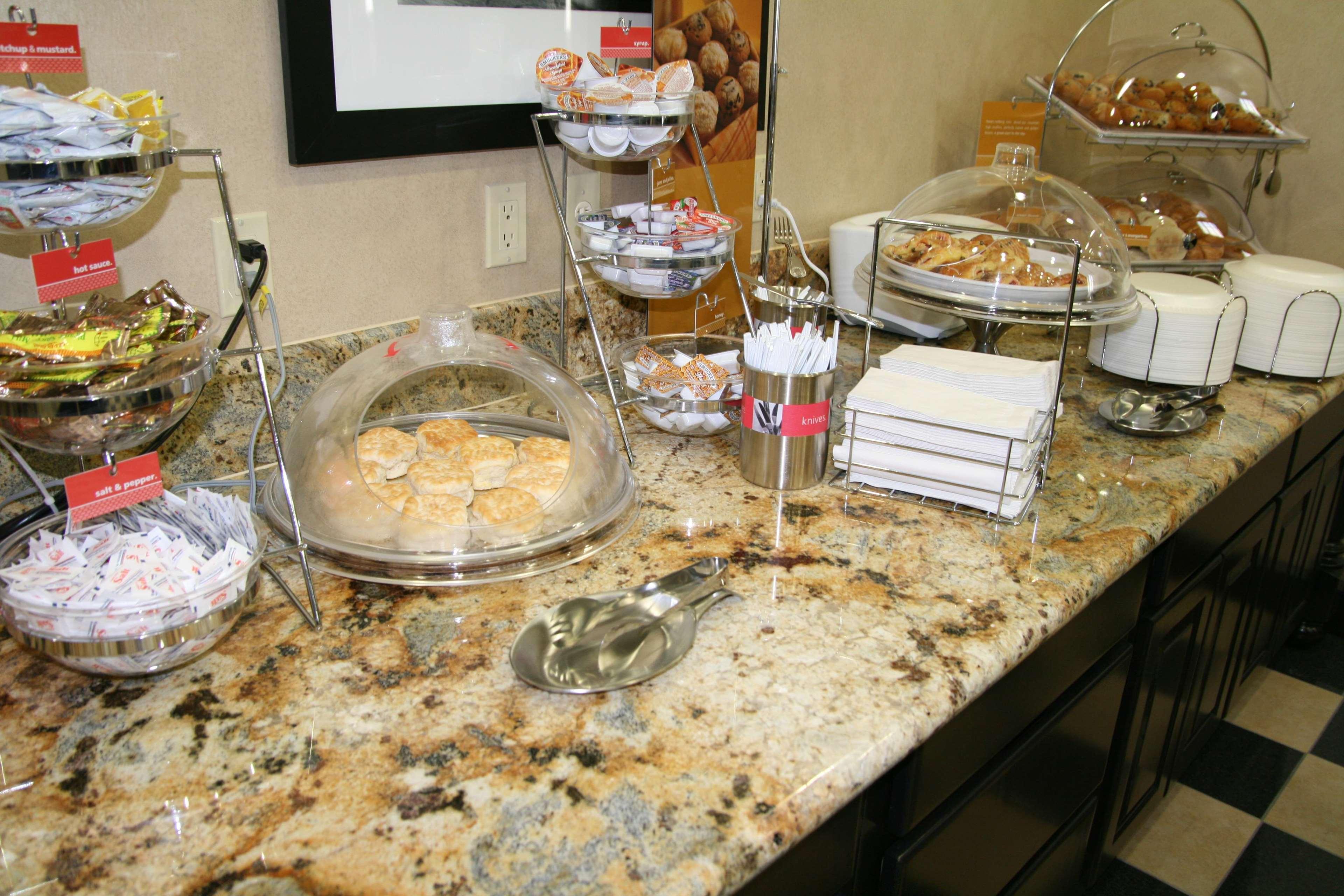 Hampton Inn & Suites דיקייטור מסעדה תמונה