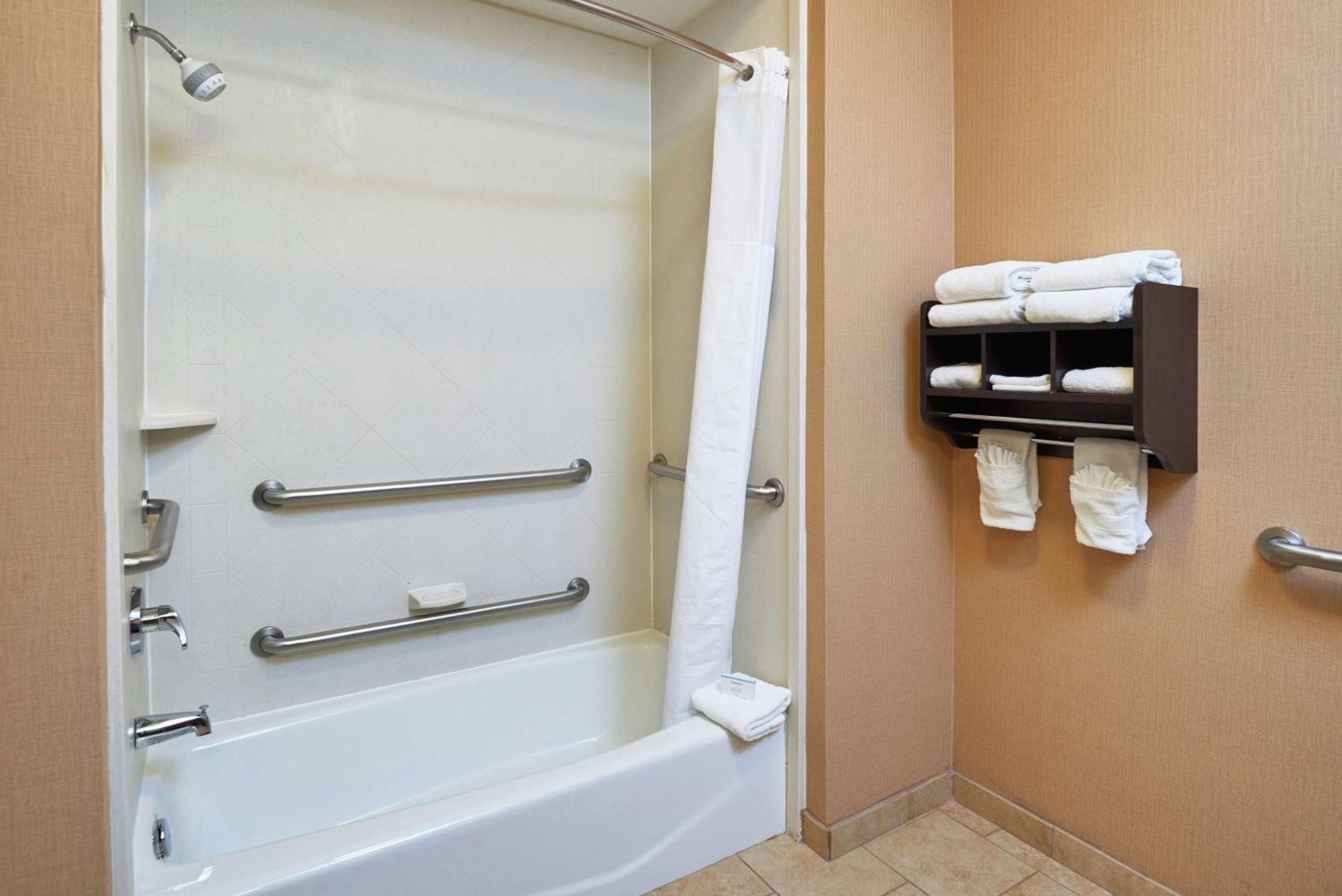 Hampton Inn & Suites דיקייטור מראה חיצוני תמונה