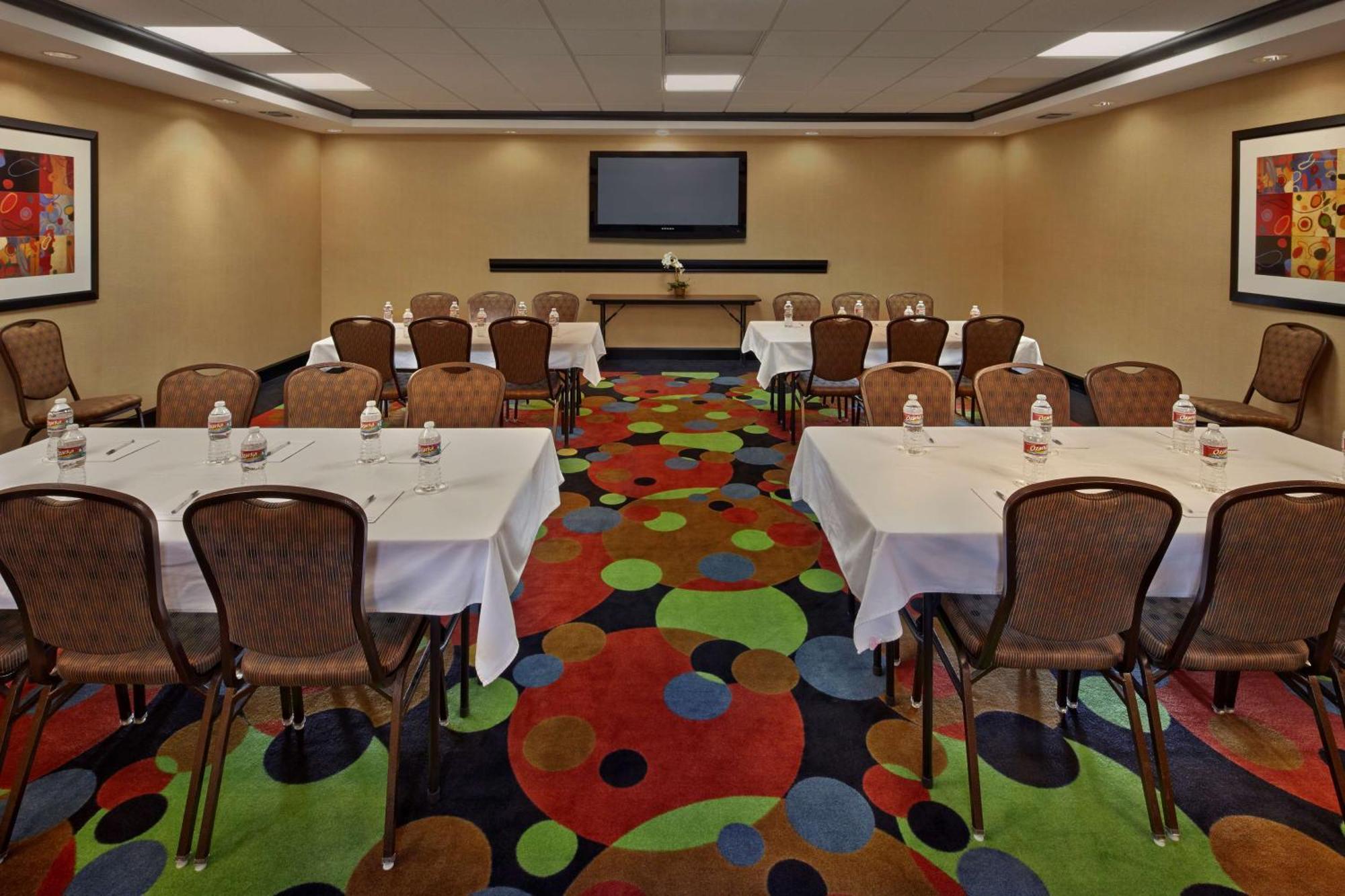 Hampton Inn & Suites דיקייטור מראה חיצוני תמונה