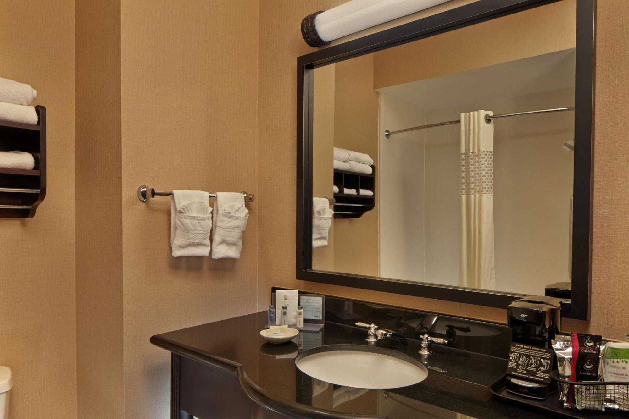 Hampton Inn & Suites דיקייטור מראה חיצוני תמונה