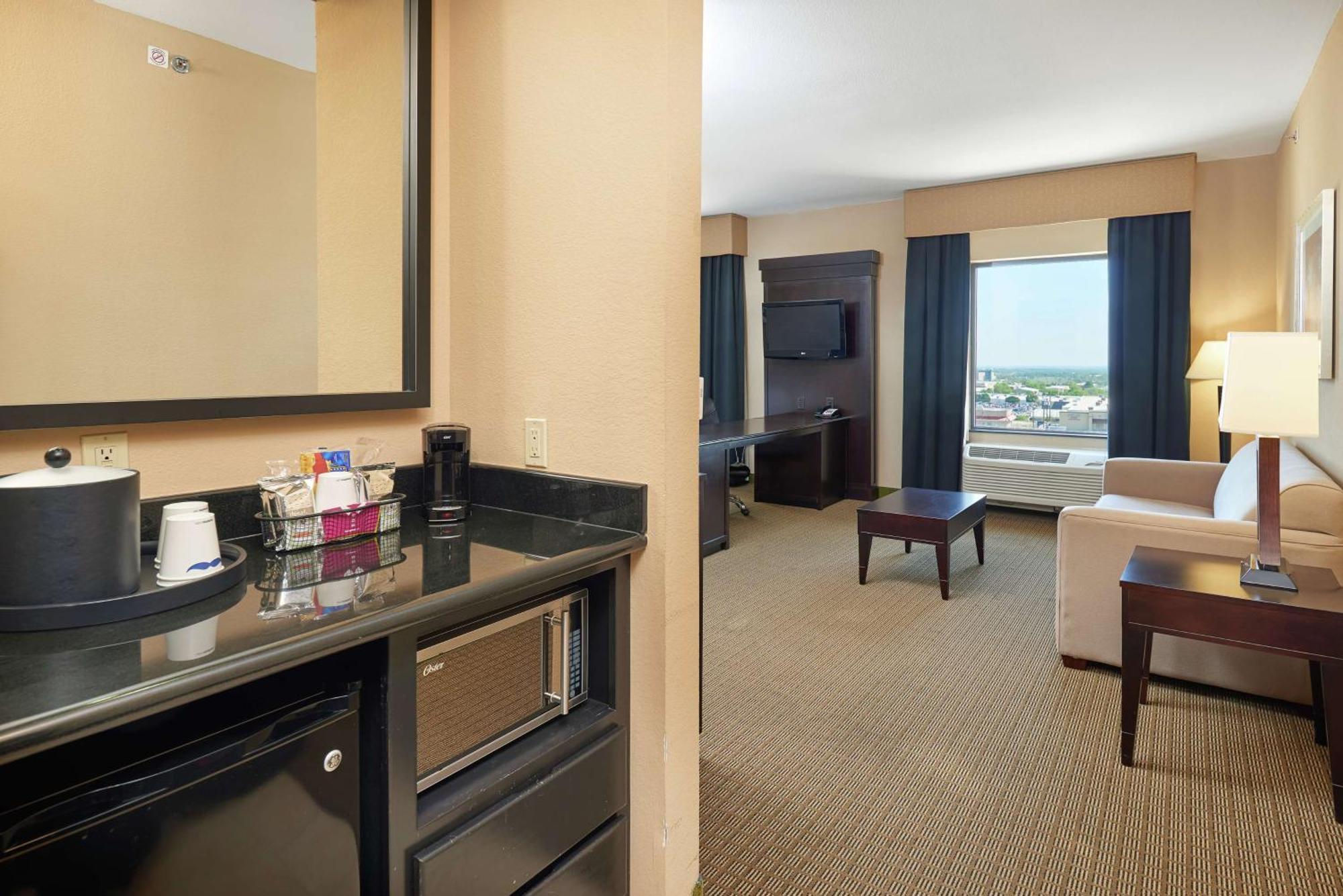 Hampton Inn & Suites דיקייטור מראה חיצוני תמונה
