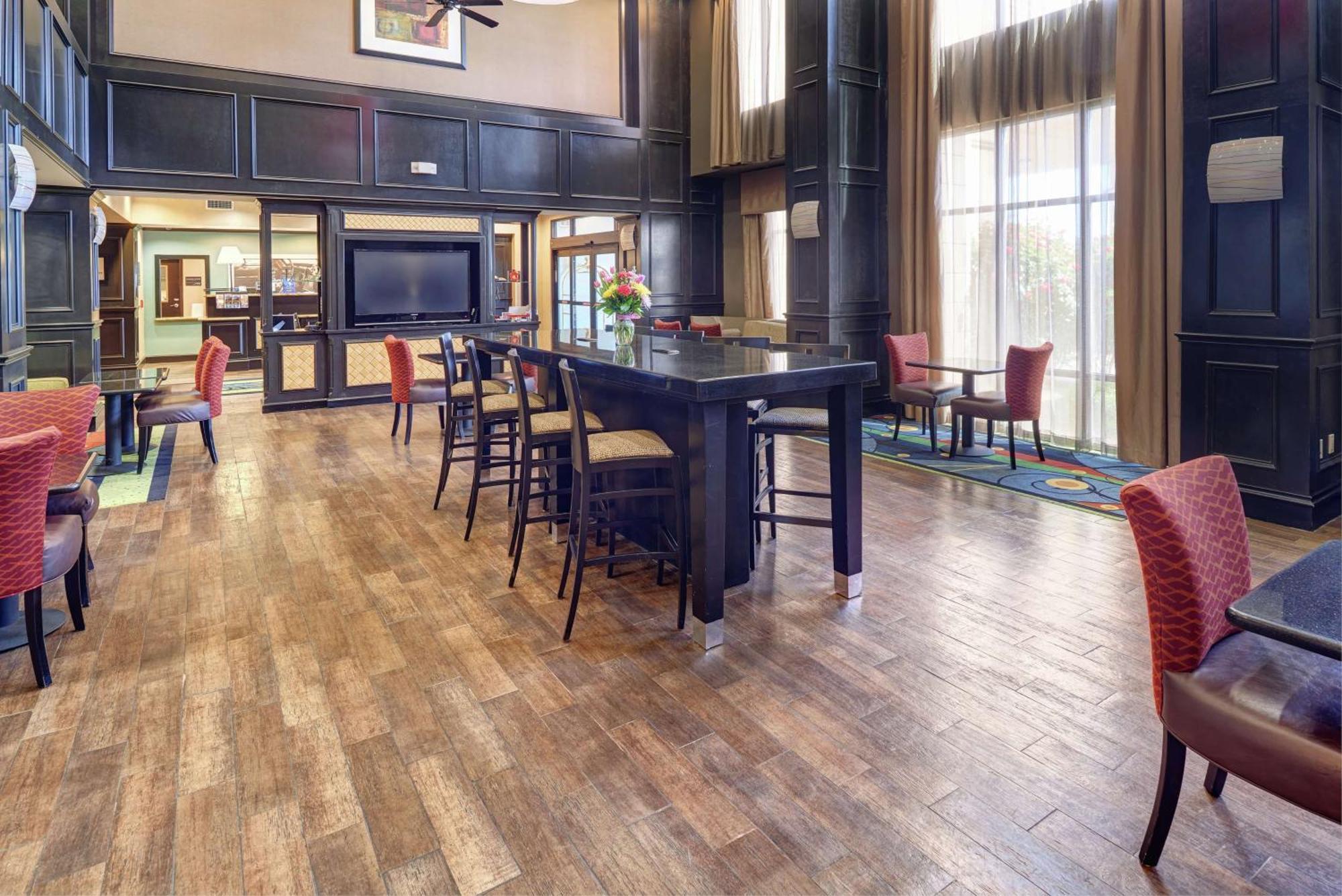 Hampton Inn & Suites דיקייטור מראה חיצוני תמונה